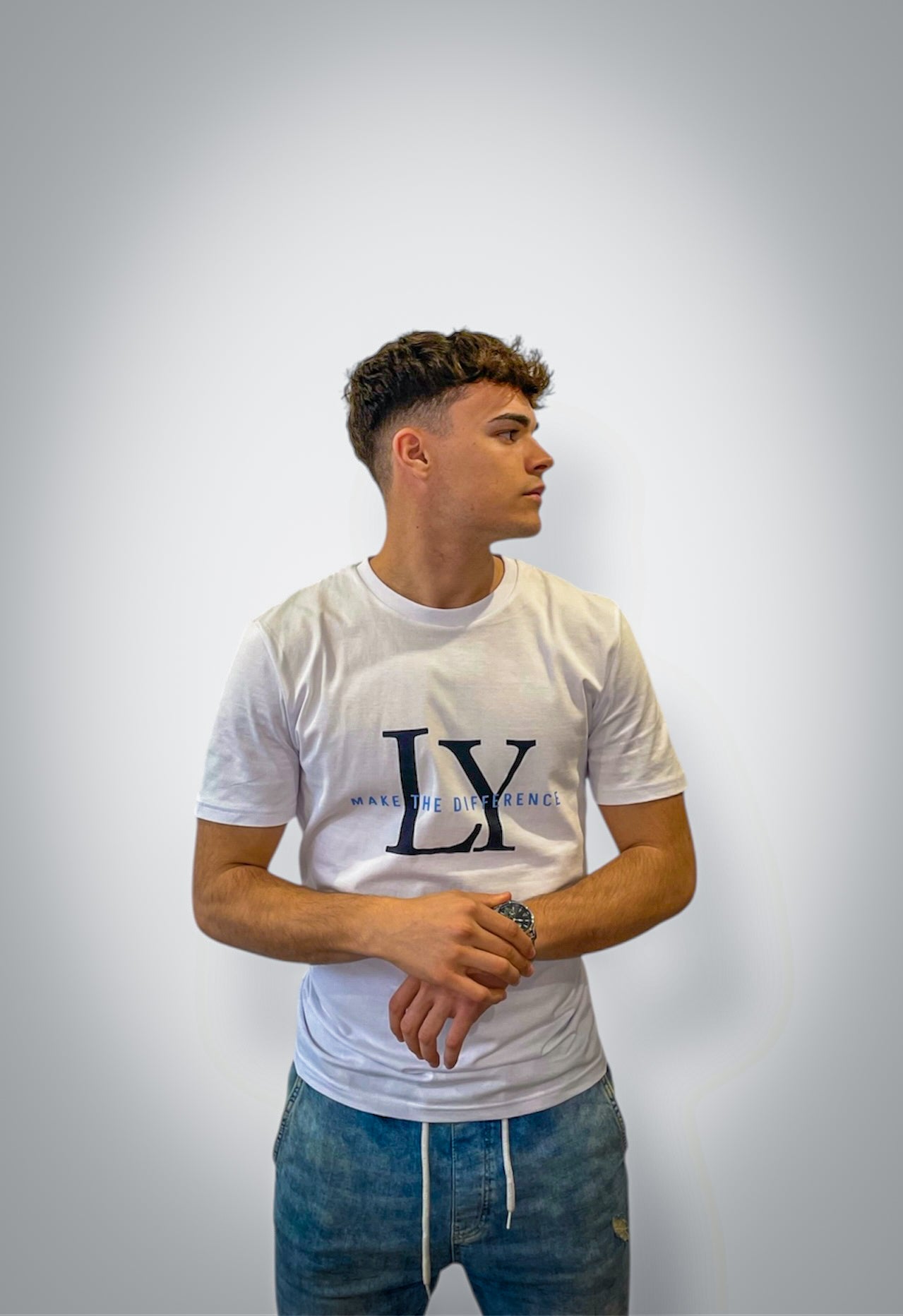 Difference Tee White